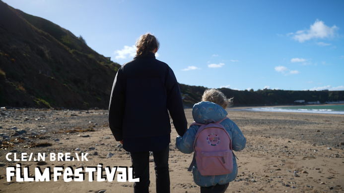 a still from Adra Ni Y Mor