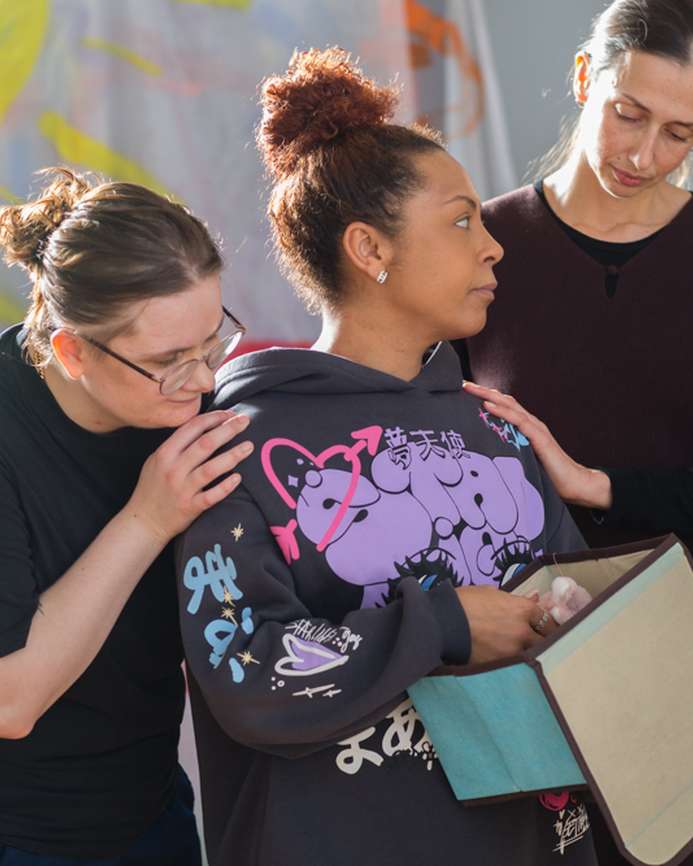 three cast members of scenes from lost mothers