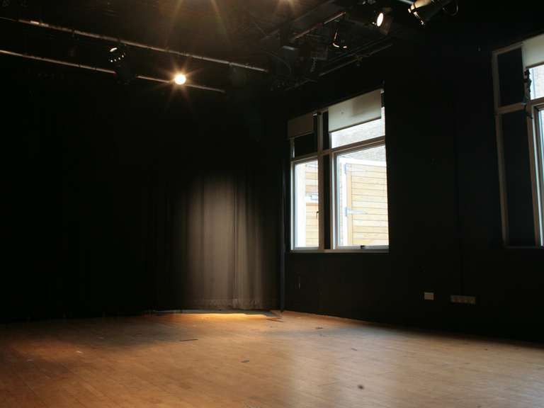 clean break studio hire