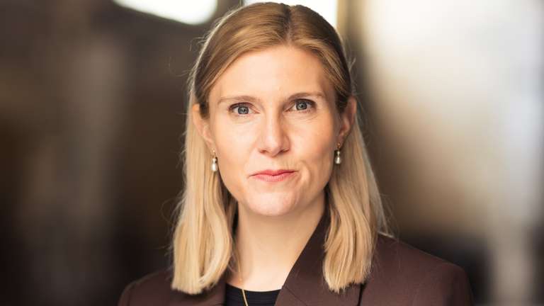 Catriona Guthrie headshot
